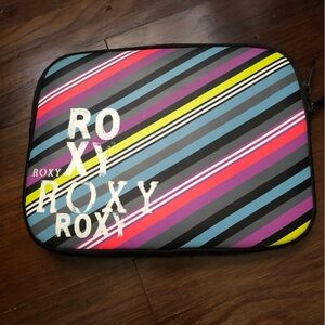 Roxy Black Tablet Sleeve